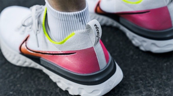 react infinity run reduce lesiones