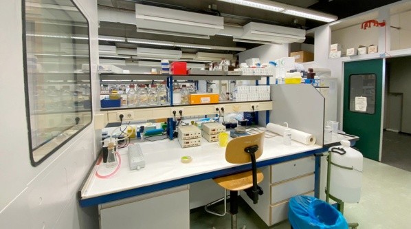 Parte del aboratorio de Erasmus MC.