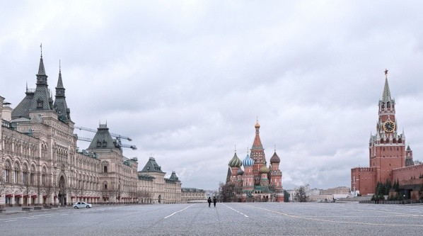 Las calles de Moscú lucen vacías.