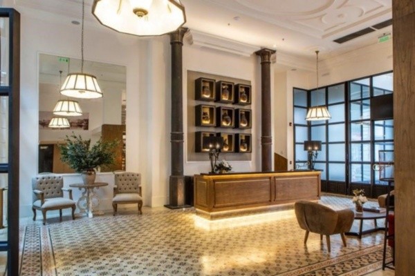 El lujosoHotel Palmaroga.