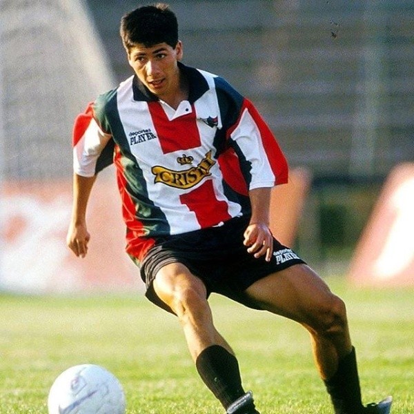 Jaime Valdés en su juventud en Palestino, donde deslumbró y se fue a temprana edad a Italia.