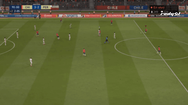 Paulo Díaz derrota 3-2 a Yordy Reyna