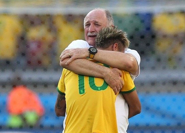 Scolari dirigió a Neymar en el Mundial de Brasil 2014