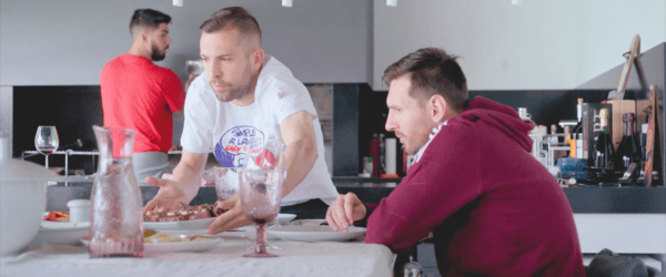 La producción se adentra en los momentos íntimos y estratégicos del Barcelona.