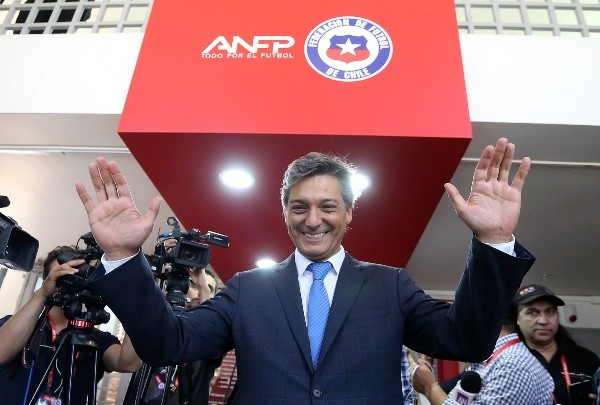 Días felices para Sebastián Moreno: cuando era electo como nuevo presidente de la ANFP en noviembre de 2018.