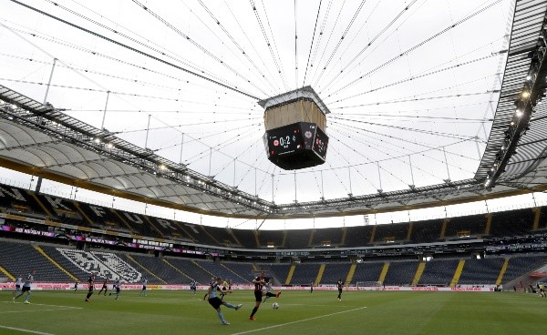 El Commerzbank-Arena de Frankfurt se alista para recibir a los jugadores, más no al público que seguirá relegado esta fecha por las medidas sanitarias. (Foto: Getty)
