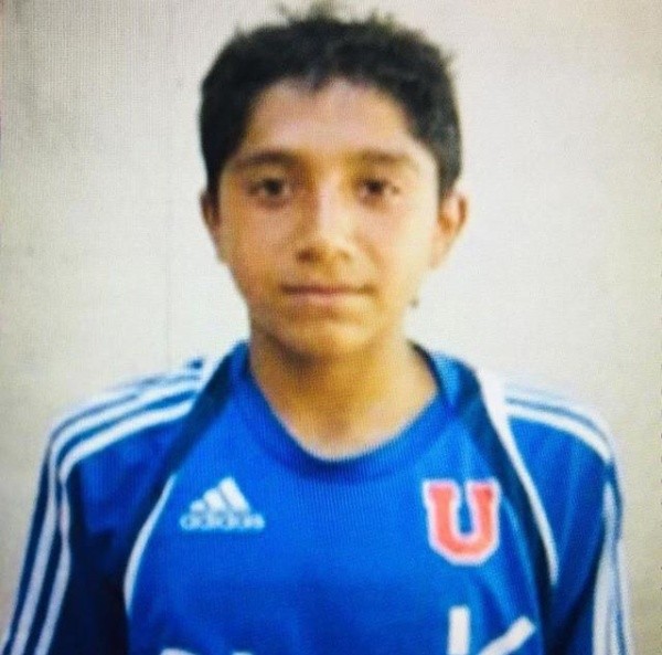 Camilo Moya, canterano azul y actual volante del plantel