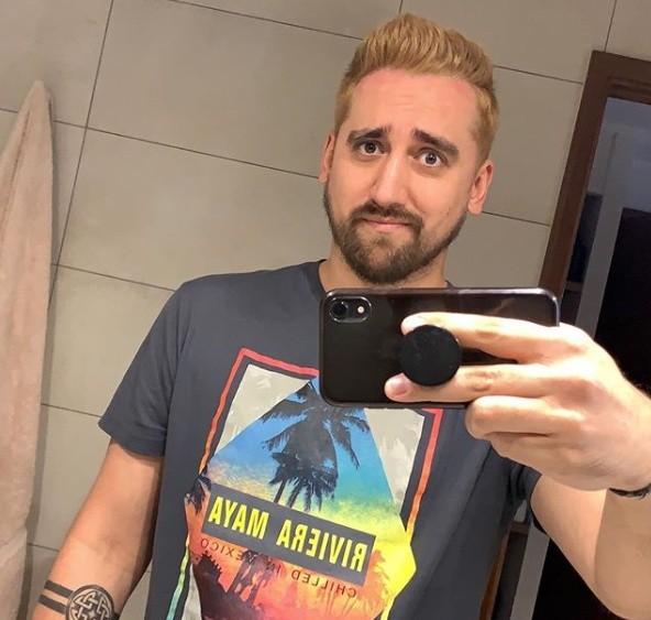 Marcelo Muñoz compartió en su Instagramsu look rubio-colorín.