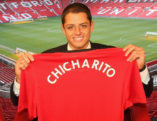 Chicharito Hernández es presentado en 2010 (Getty Images)