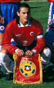 Gabriel Mendoza jugó por O&#039;Higgins, Colo Colo, Sao Paulo, Tigres UANL, Santiago Wanderers, Shandong Luneng (China) y Santiago Morning. Además fue seleccionado chileno.