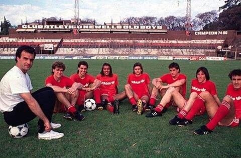 Pochettino fue dirigido por Marcelo Bielsa en Newell’s Old Boys. En la foto también destaca Eduardo Berizzo