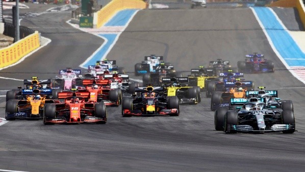 Los protocolos sanitarios para la temporada 2020 de la F1 indican que el mundial no se detendrá en caso de un Covid-19 positivo