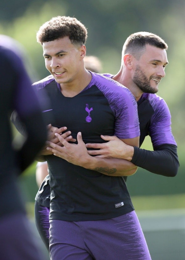 Tanto dentro como fuera de la cancha, Dele Alli y Hugo Lloris han formado una gran amistad. Foto: Getty Images