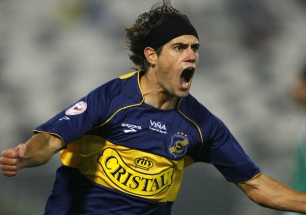 Miralles jugó durante las temporadas 2008, 2009 y 2014 en el equipo ruletero.