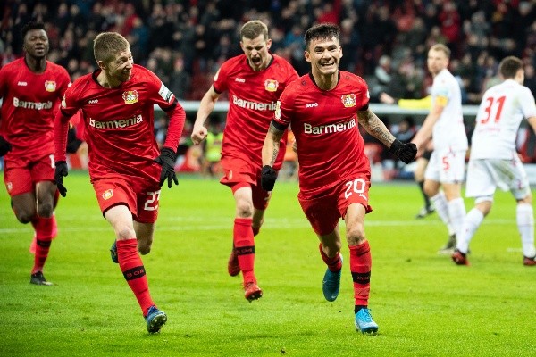 Charles Aránguiz ya marcó en este campeonato, justamente en los cuartos de final contra el Unión Berlín. (Foto: Getty)