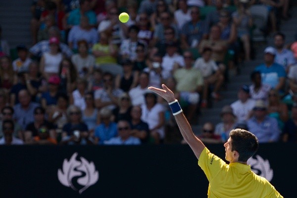 Djokovic cree que los protocolos sanitarios del US Open son casi imposibles de cumplir, y asegura que el apremio está impulsado por intereses económicos