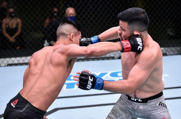 Tyson Nam conectó un poderoso derechazo para llevar la victoria en el UFC Vegas 2. Foto: Getty Images