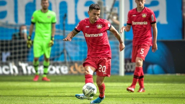 Charles Aránguiz tendrá un clásico con la Champions en el horizonte este miércoles (Bayer Leverkusen)