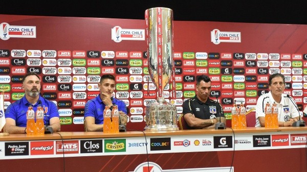 Paredes y Marios Salas en la previa de la final de Copa Chile contra la U.
