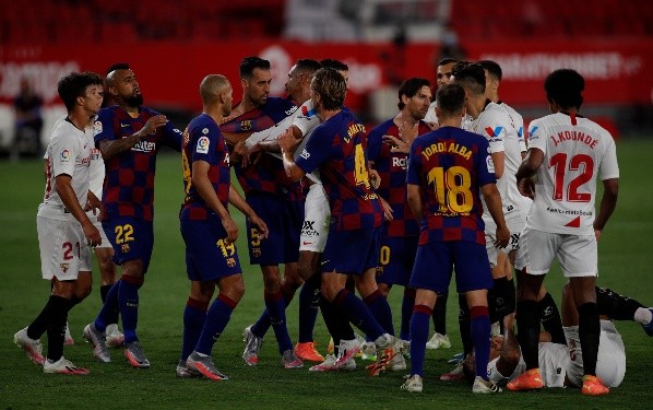 El disputado encuentro entre Sevilla y Barcelona (Getty Images)