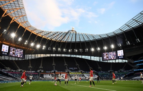 El Tottenham Stadium volverá a ser el escenario en este retorno del futbol inglés. Claro que la falta de los hinchas en el estadio también se repetirá este martes. (Foto: Getty)
