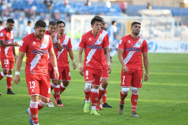 Curicó Unido era una de las grandes revelaciones del Campeonato Nacional, porque marcha en la tercera posición con 16 unidades. (FOTO: Agencia Uno)