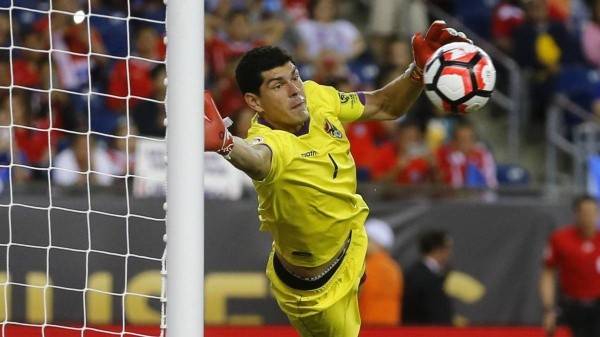 Carlos Lampe con la camiseta de Bolivia