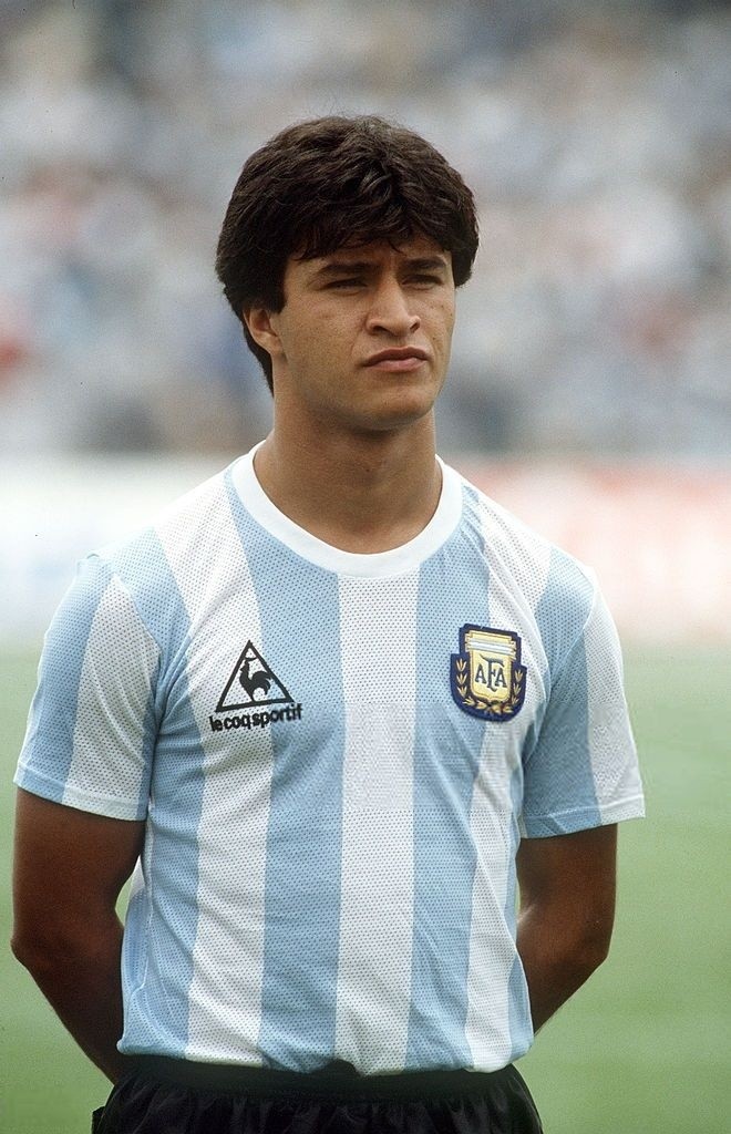 Claudio Borghi con la camiseta de la Selección de Argentina durante México 1986, el que revivió a través de las pantallas de CDF.