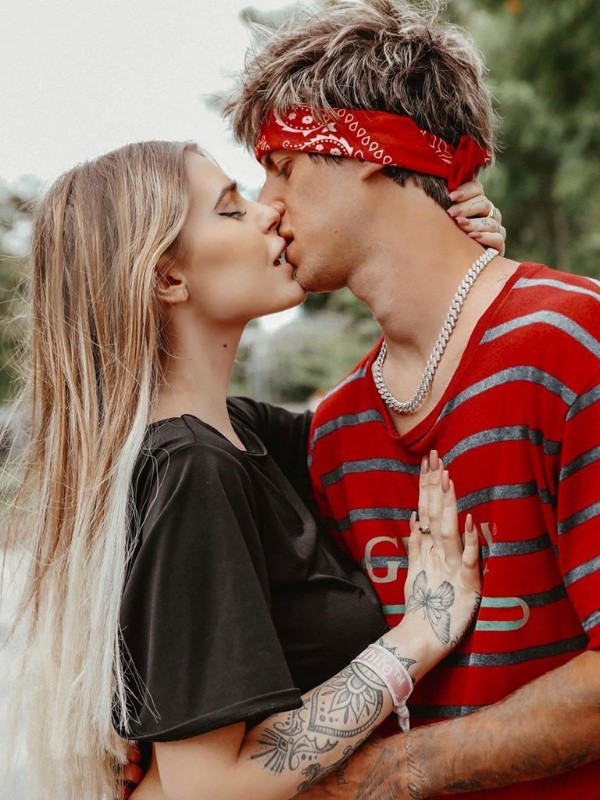 Antonucci subió una serie de fotos a Instagram junto a su novia (Instagram)