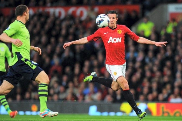 Martial se transformó en el primer jugador en marcar un hattrick para los diablos rojos desde que Van Persie lo lograra en2013, ante Aston Villa.