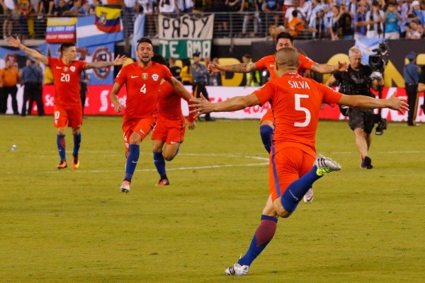 Gato Silva y el penal: gol y título para Chile.