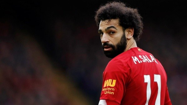Jurgen Klopp tuvo que prometerle a Mohamed Salah que no sería suplente de Sadio Mané en el Liverpool.