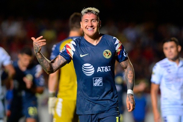 Castillo se recupera de un trombosis sufrida tras una cirugía, y aún no se sabe con certeza si podrá retornar al fútbol.