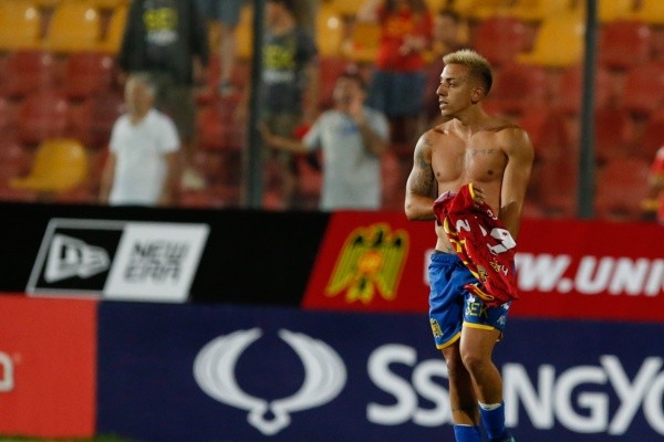 El delantero no seguirá en el equipo hispano y deberá volver a Venezuela. (FOTO: Agencia Uno)