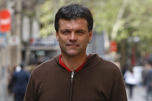 El retirado futbolista no se guardó nada y disparó en contra de Gamadiel García y Luis Marín.