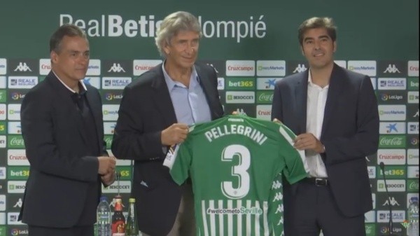 Manuel Pellegrini firmó un contrato por tres temporadas con el Real Betis Balompié