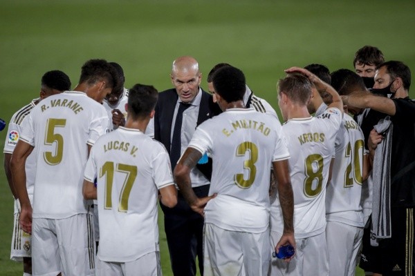 Zidane y el Real Madrid, a 90 minutos del título.