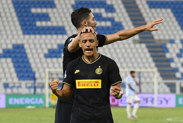 Alexis Sánchez celebrando su gol para Inter ante SPAL - Getty