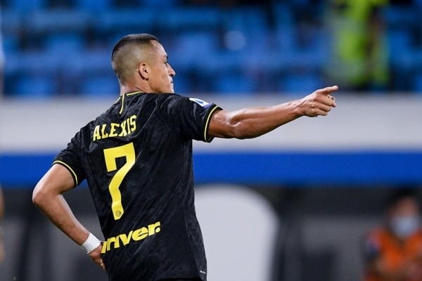 Alexis celebrando un gol en el Inter (Getty Images)