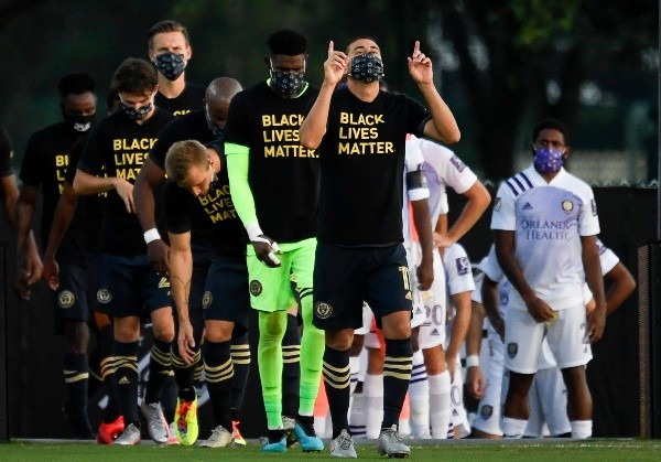 La MLS ha podido funcionar con normalidad en Orlando con todos los equipos realizando este mundialito. Los homenajes y las medidas sanitarias se han tomado las imágenes. (Foto: Getty)