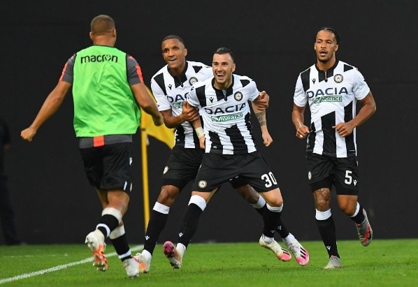 Udinese no dejó que Juventus sea campeón en su estadio - Getty