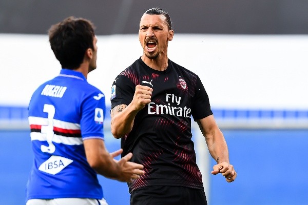 Zlatan festeja ante la Sampdoria (Getty Images)