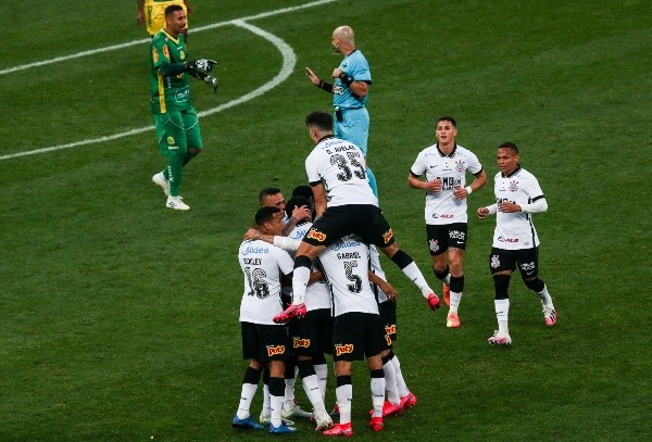 Ángelo Araos jugará la final del estadual con Corinthians. Van por su cuarto título consecutivo.