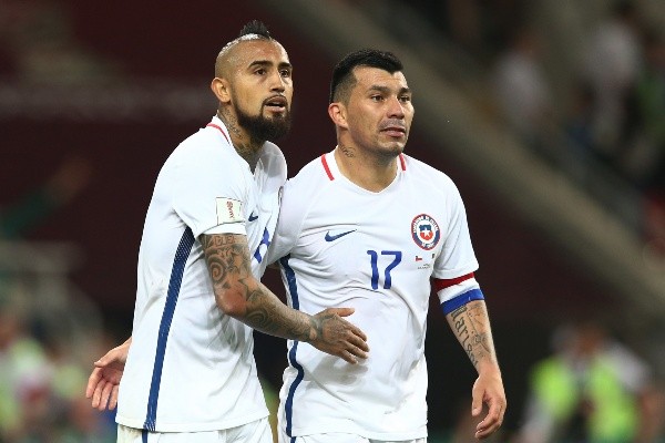 El King no se olvidó del cumpleaños de Medel, y celebró los 33 años del pitbull con emotivas fotografías.