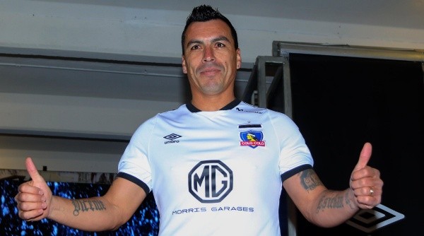 Esteban Paredes hizo un llamado enfático al buen comportamiento en el regreso del fútbol (Agencia Uno)