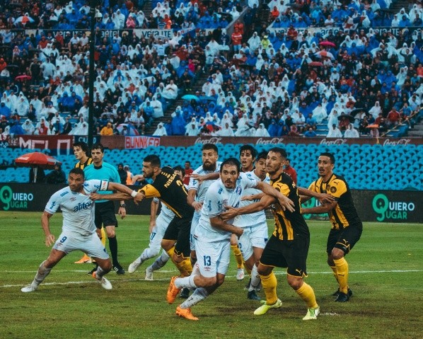 Nacional vs Peñarol: TV, horario y cómo ver el clásico uruguayo hoy 
