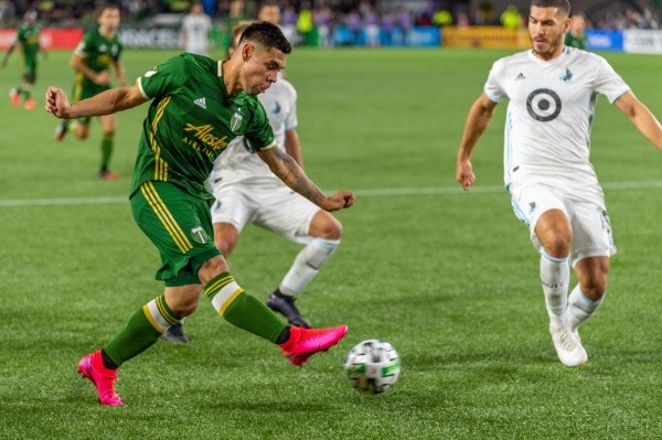 Mora festejó su primer título en suelo extranjero. (FOTO: Getty)