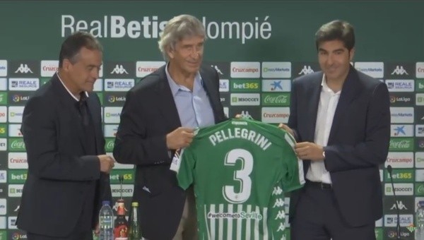 El estratega chileno Manuel Pellegrini fue contratado por el elenco bético hasta junio de 2023.