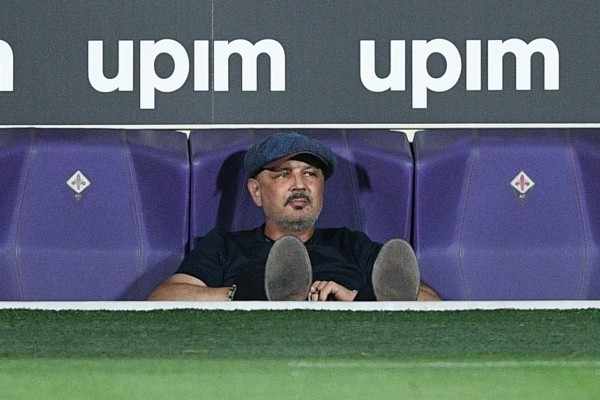 Siniša Mihajlović en la banca del Bologna