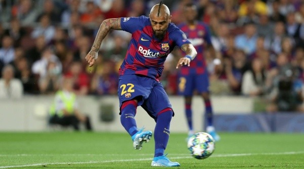 Arturo Vidal se va de Barcelona